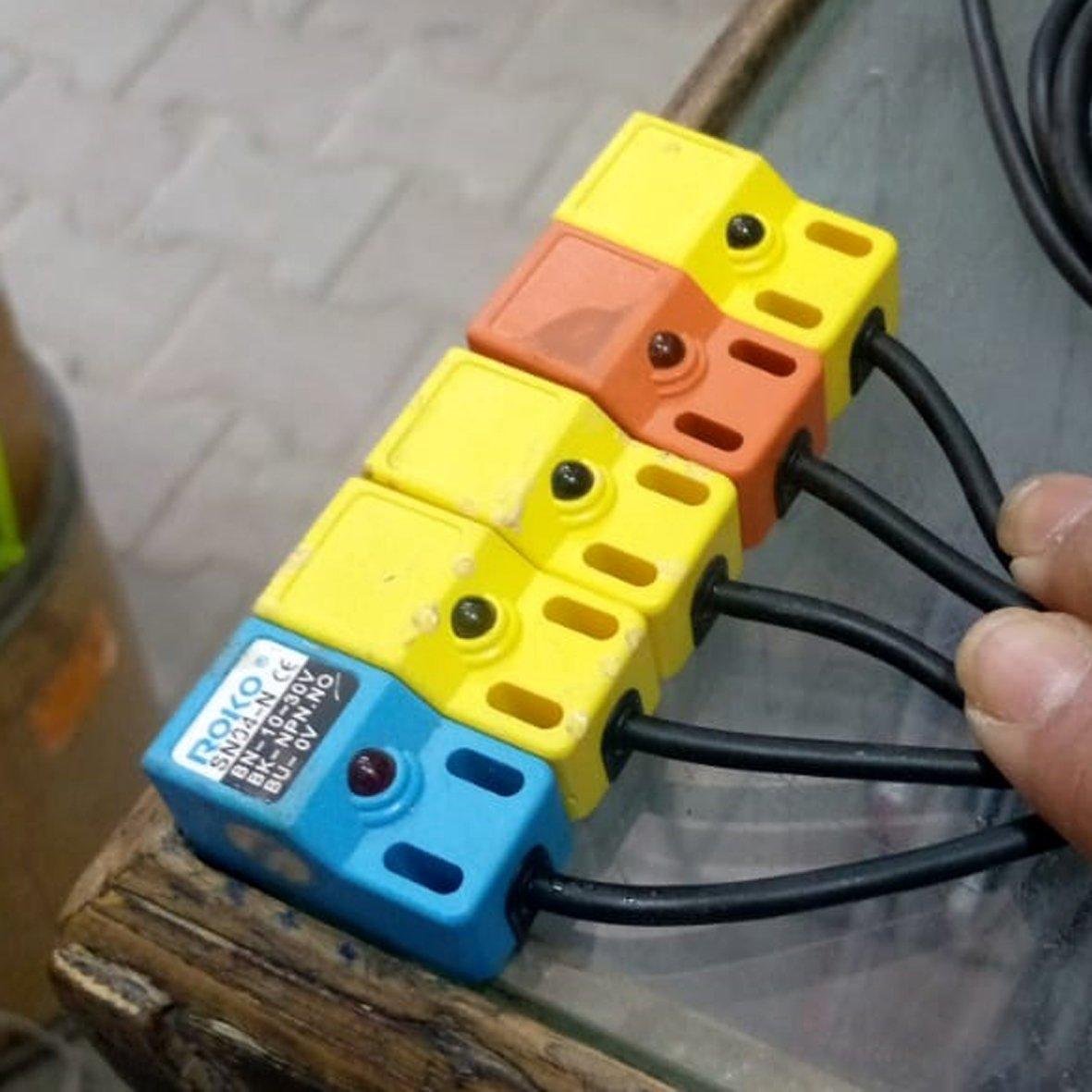 Proximity sensor lotted dubbi sensor in Pakistan - PNP