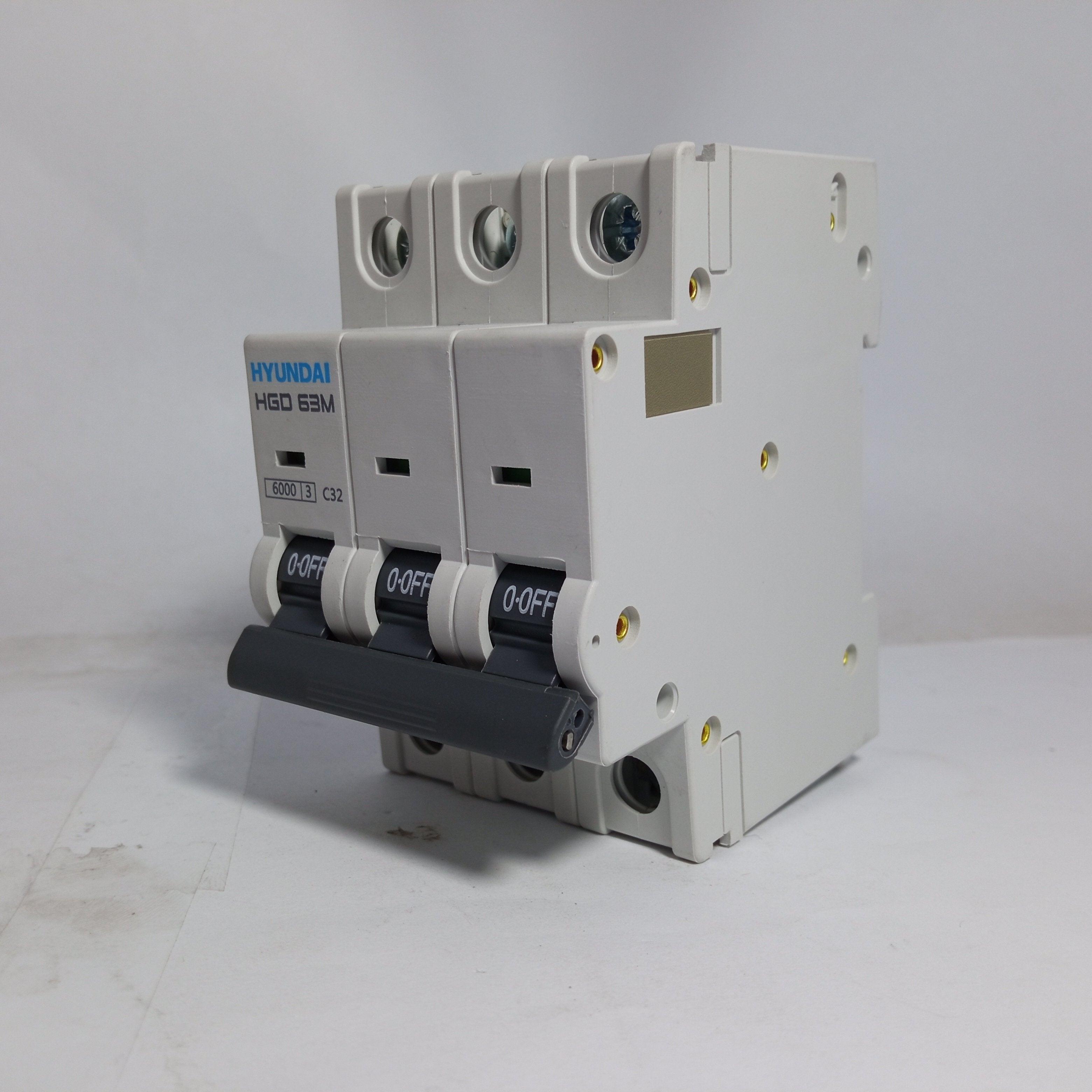 Magneto-Thermic Switch Breaker 3 Pole HGD 63M 32A HYUNDAI in Pakistan - 32A thumbnail 2