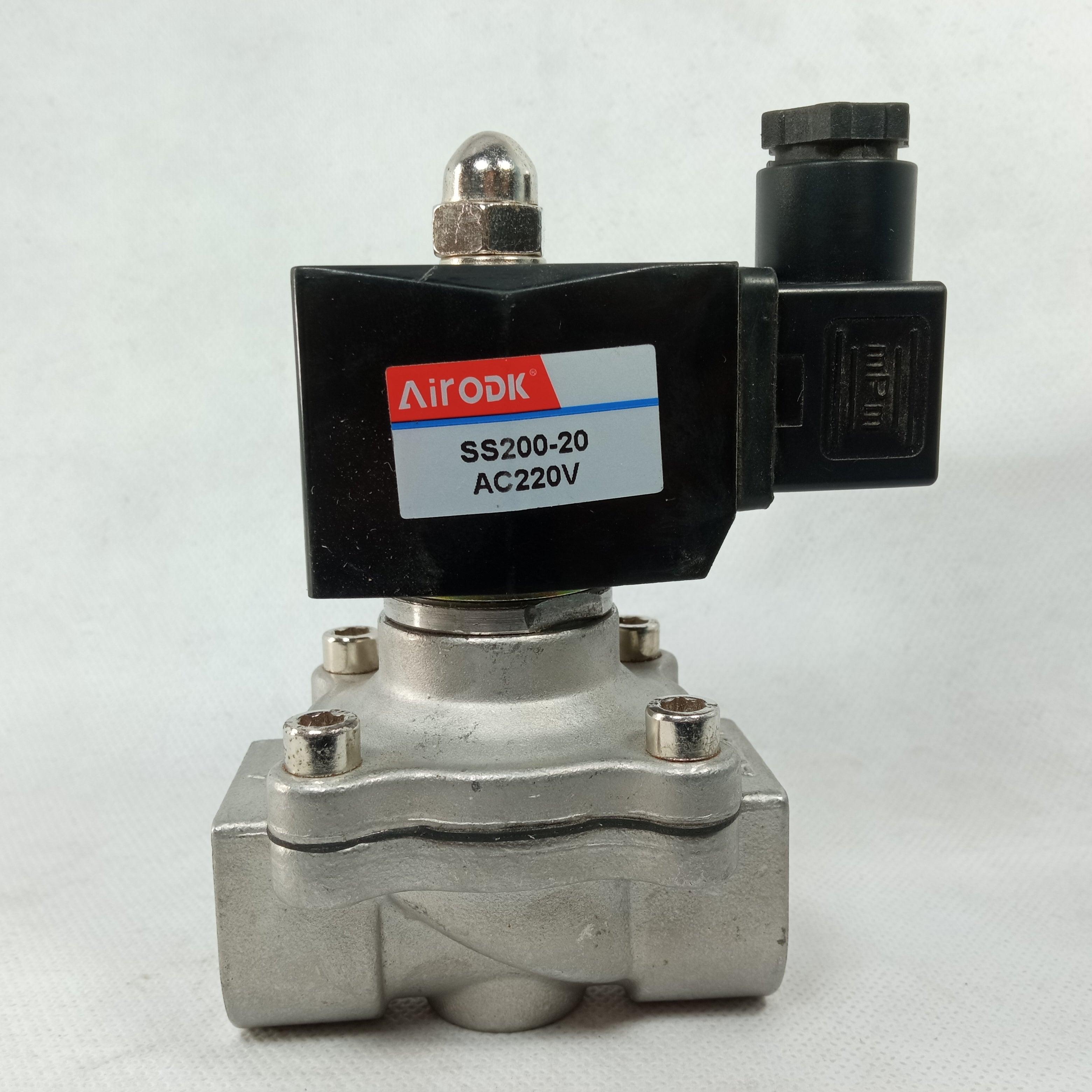 Solenoid Valve SS AC220V in Pakistan - 3/4 inch