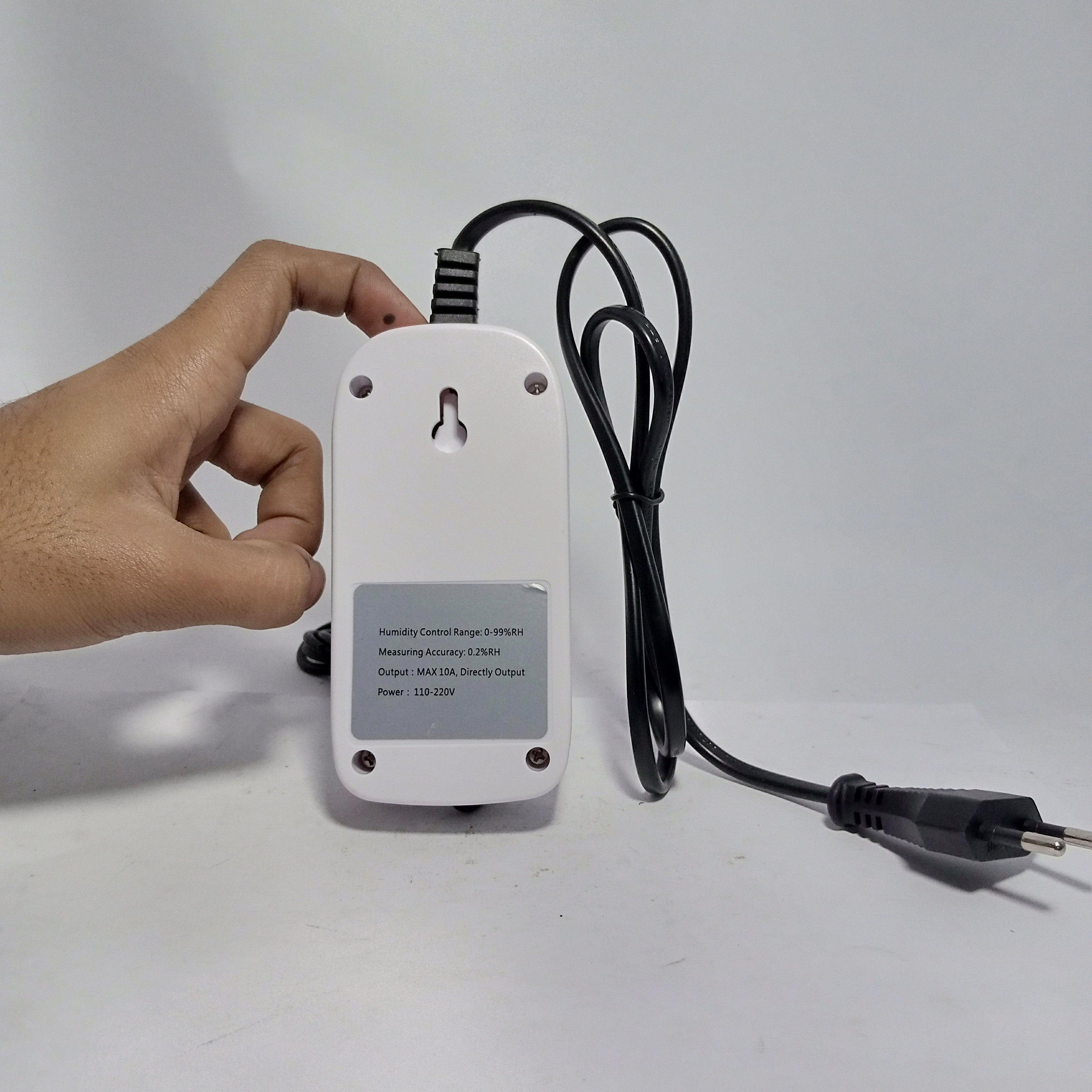 XK-W2008 Digital Humidity Controller High Precision Humidity Switch Socket in Pakistan thumbnail 4