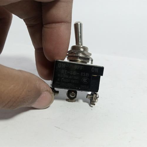 RT-S6 Toggle Switch in Pakistan - RT-S6-21B thumbnail 4