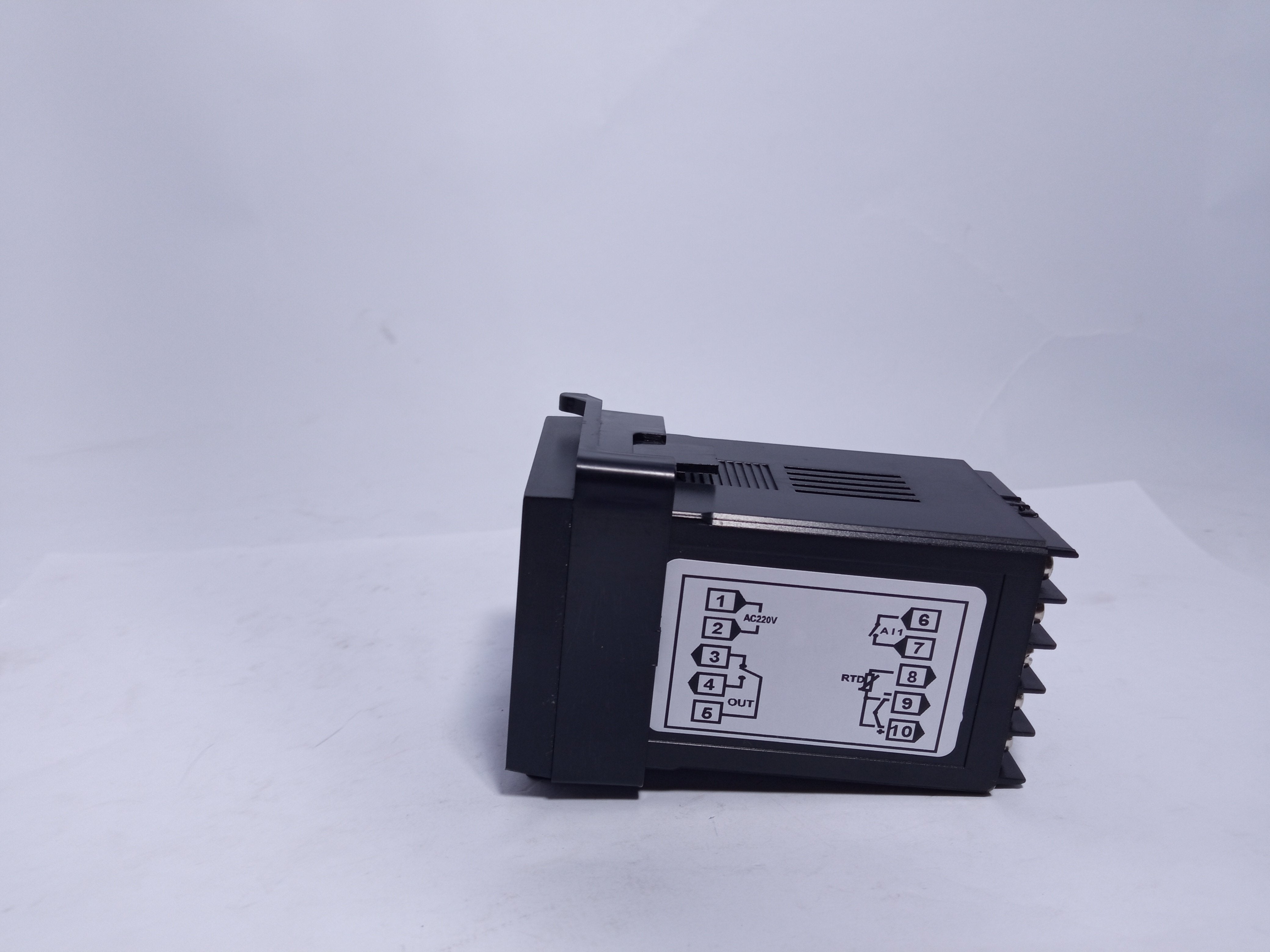 CH102 Digital Display PID Intelligent Temperature Controller in Pakistan thumbnail 3
