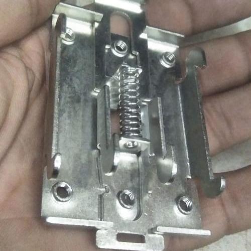 DIN Rail Mount Bracket Equipment Rack in Pakistan thumbnail 5