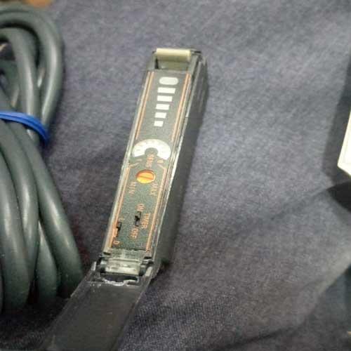 Omron Photoelectric Switch E3X-NA41 thumbnail 2