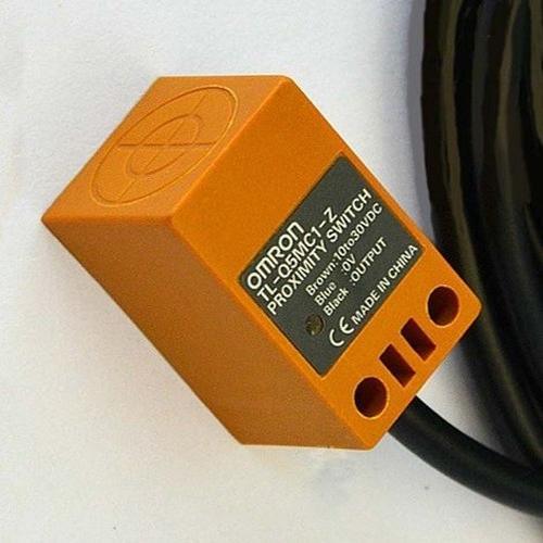 Omron Proximity Switch TL-Q5MC1-Z Lot Condition in Pakistan thumbnail 3