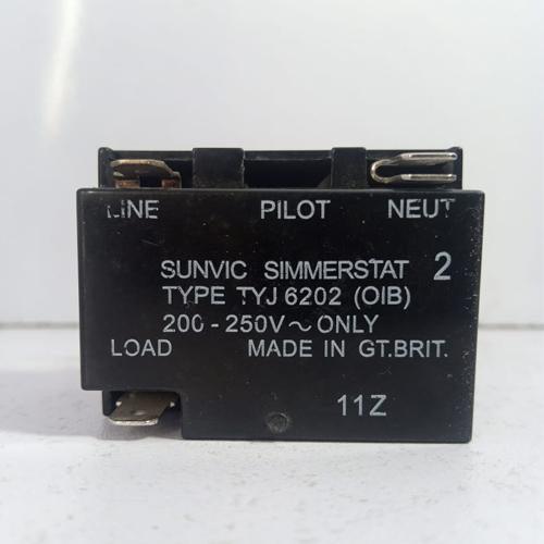 Smart Thermostat | Temperature switch controller for injection machine thumbnail 2