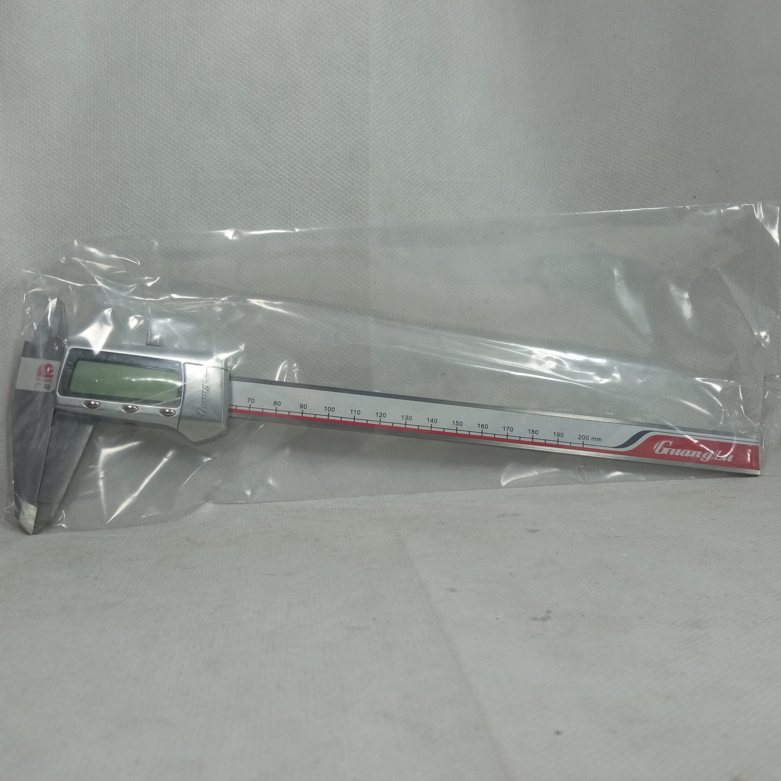 Stainless Steel Digital Vernier Caliper GUANGLU Digital Caliper Measuring Tool in Pakistan - 6 Inch 150mm thumbnail 3