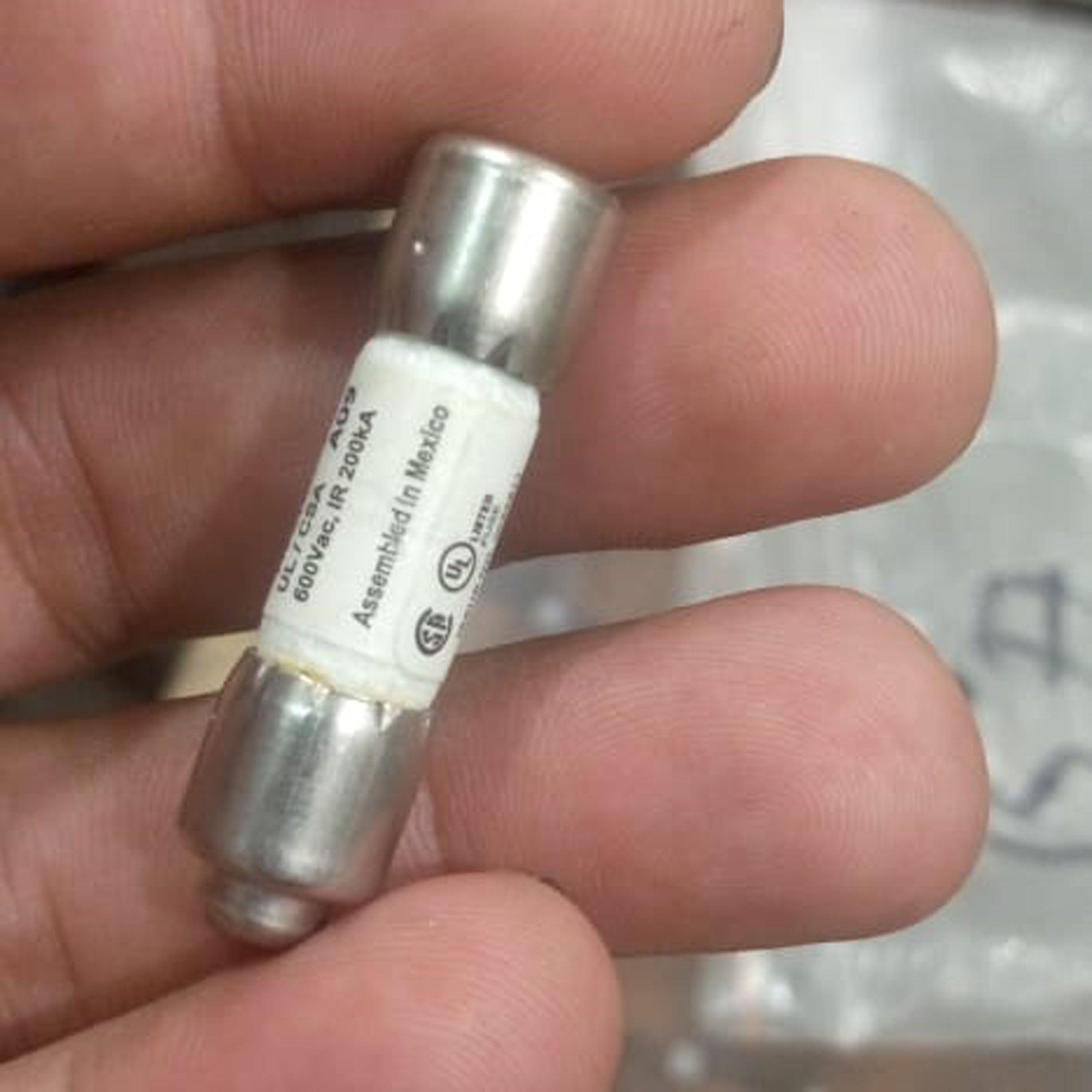 Fast Acting Cartridge Fuse (Select Ampare rating) - 15amp thumbnail 2