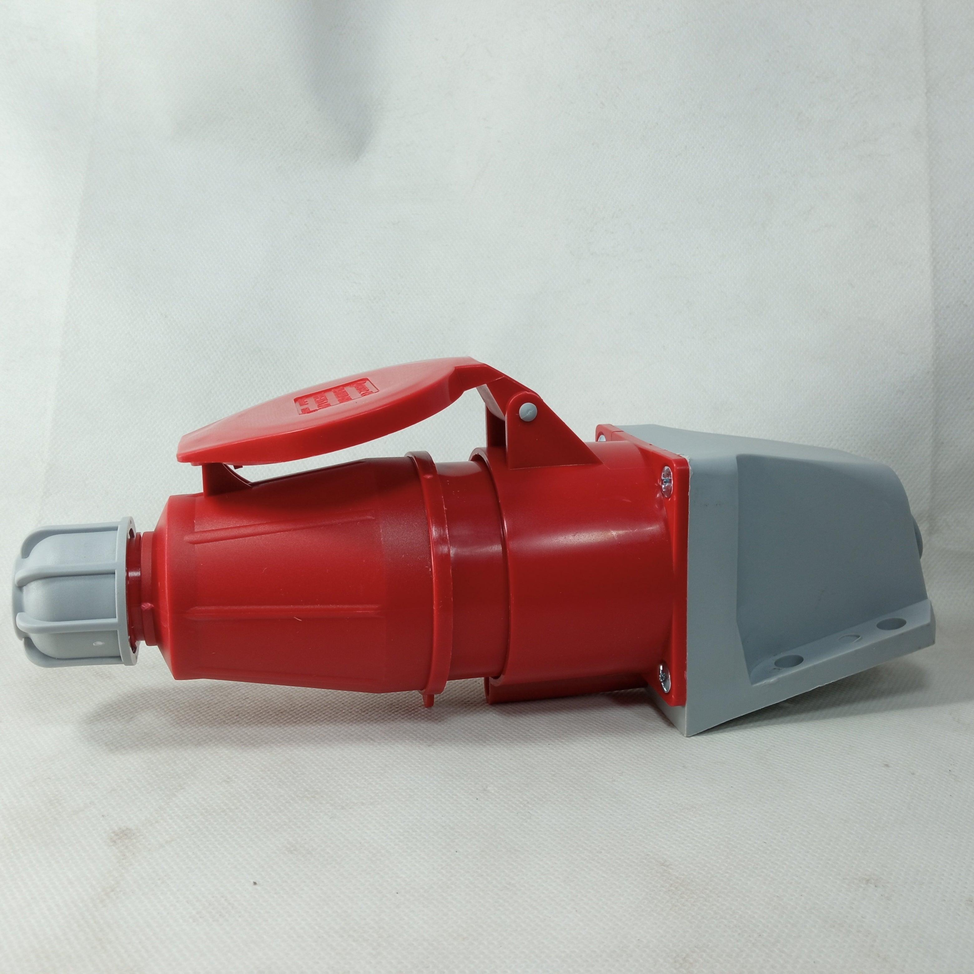 Tense 32Amp 5Pin Industrial Plug and Wall Socket in Pakistan thumbnail 3