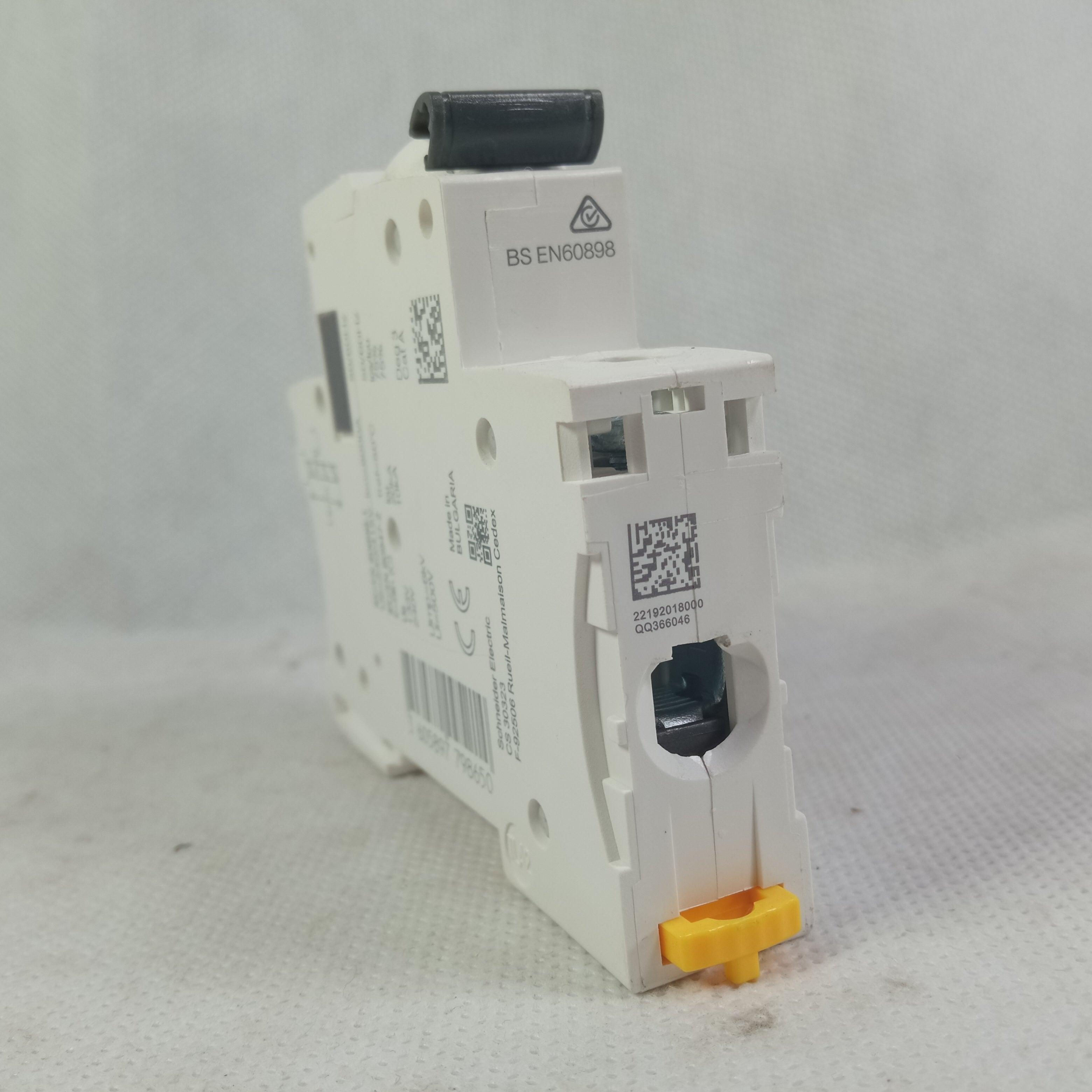 Schneider MCB AC Circuit Breakers China Made in Pakistan - 2 pole / 25A thumbnail 7