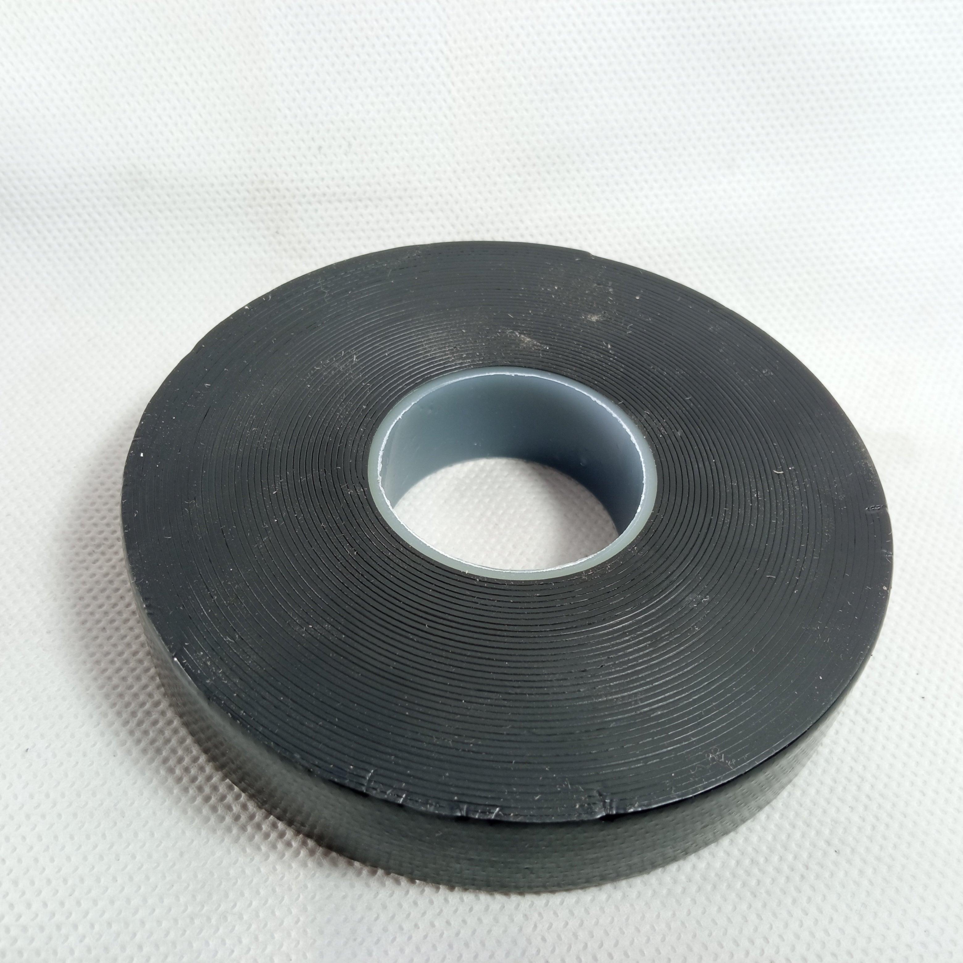 Scotch Tape 3M Professional Grade Liner less Rubber Splicing Tape 130C 3/4 x 30ft in Pakistan thumbnail 3