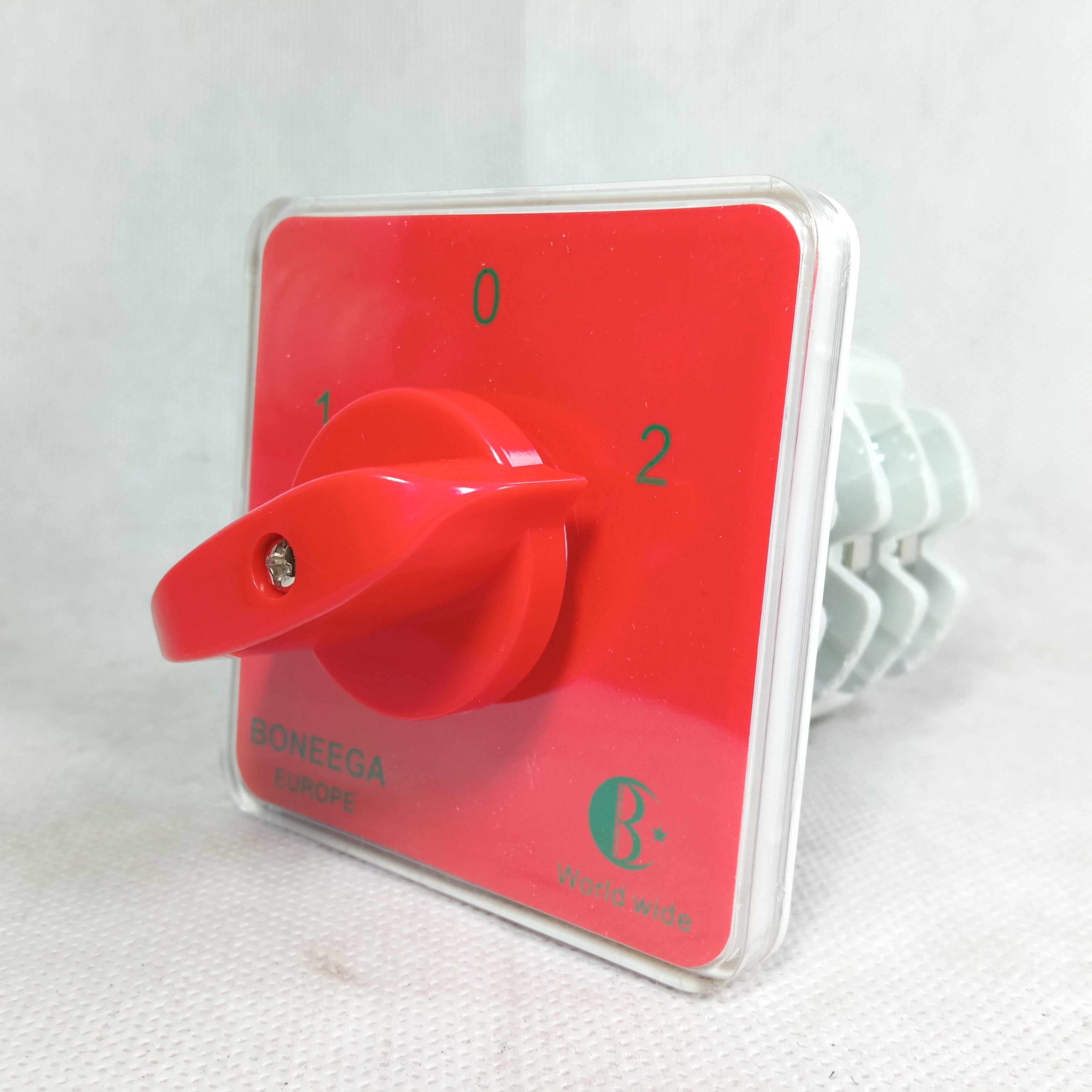 Boneega Rotary Changeover Switch 2 3 4 Pole 1-0-2 in Pakistan - 75A / 3 Pole thumbnail 3